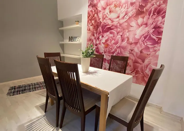 B20 Sun 100 M2 Apartment